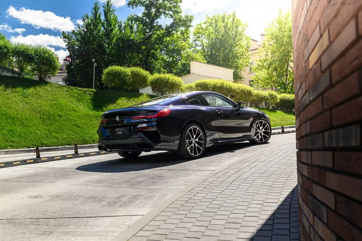 bmw m8