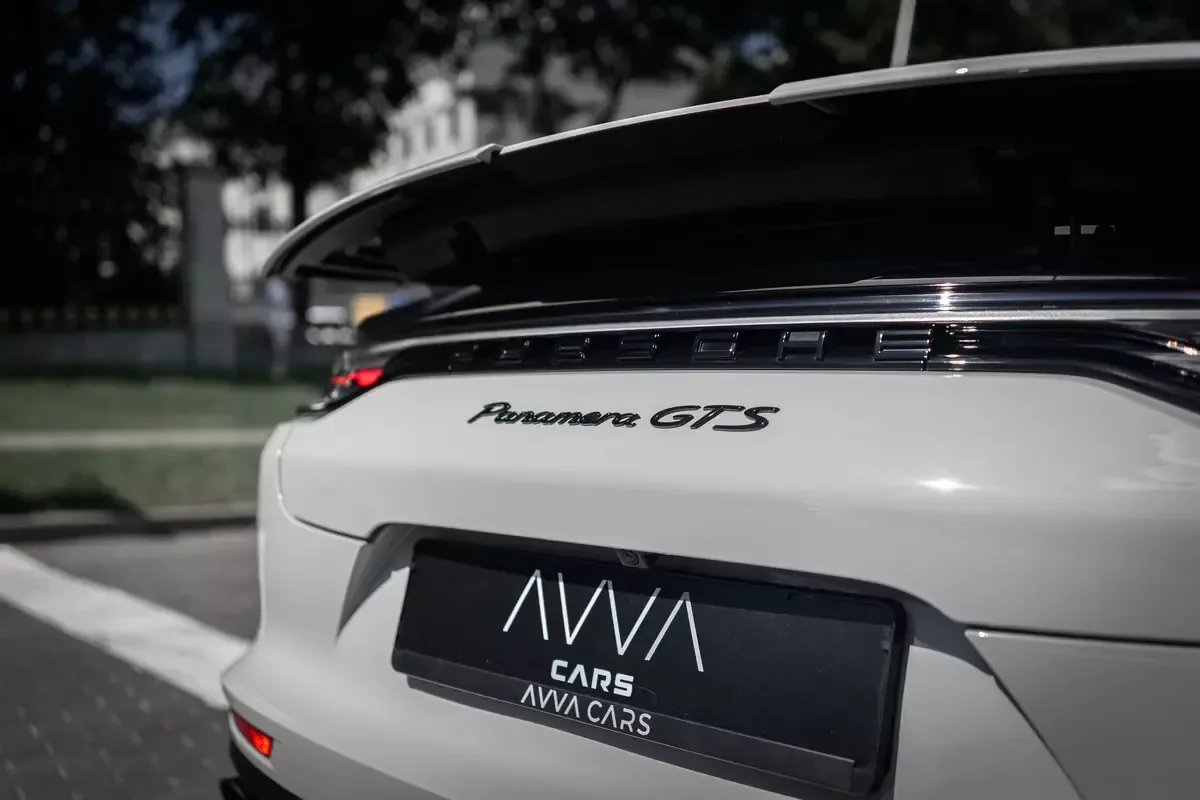 porsche panamera gts