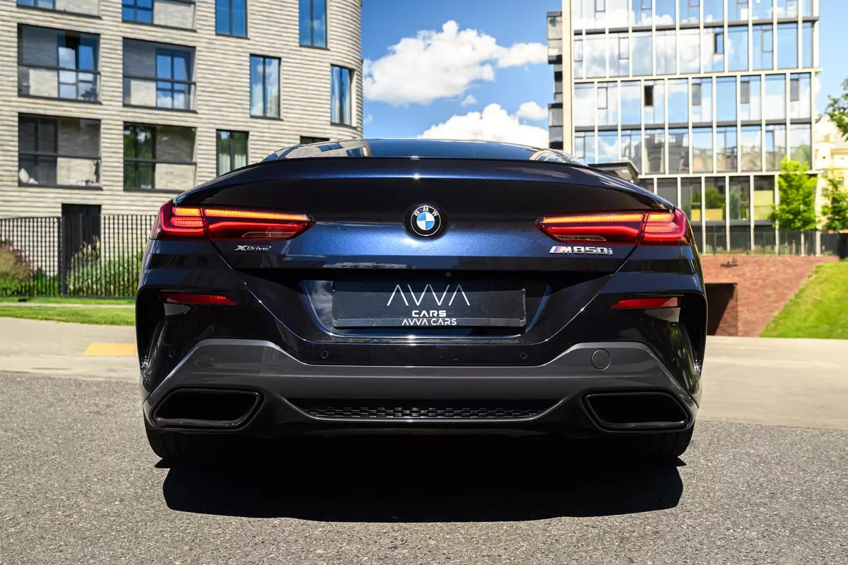 bmw m8