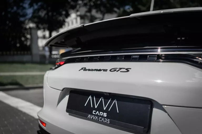 porsche panamera gts