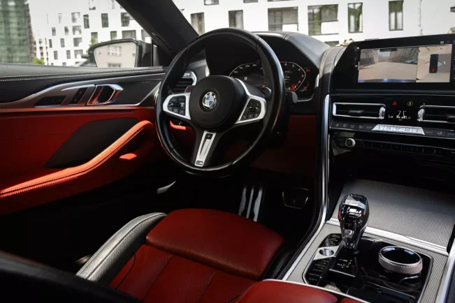 bmw m8