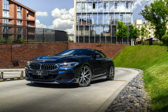 bmw m8