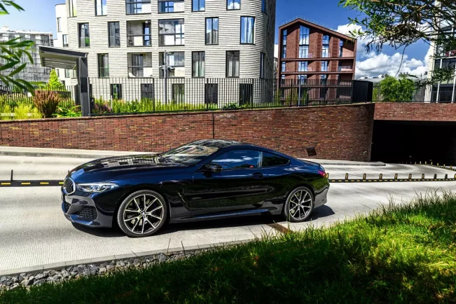 bmw m8