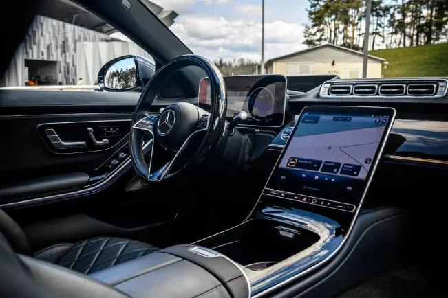 Mercedes-Benz S-class W223 avva cars premium rent