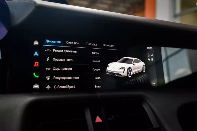 porsche taycan