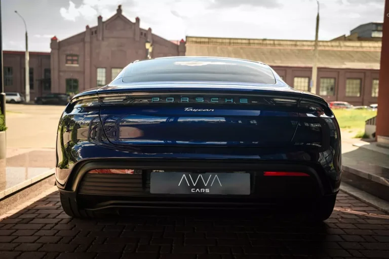porsche taycan